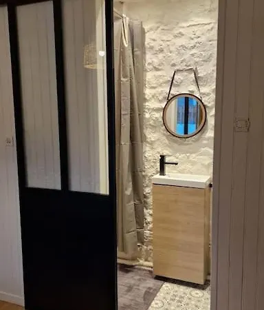 Maison De Bourg كليرمونت-فيراند